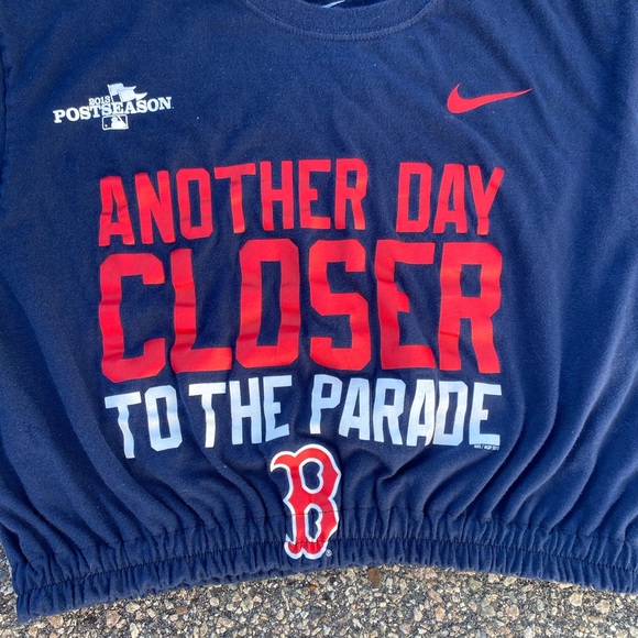Red Sox Crop Top - Picture 3 of 3